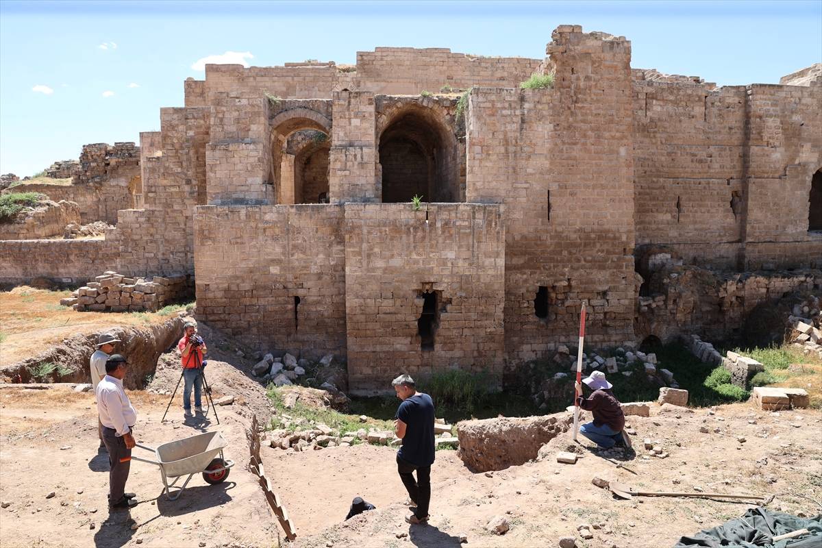 Tarihi kale su ile buluşacak! Antik dönemdeki köprü ve su sistemi Şanlıurfa'da canlanıyor