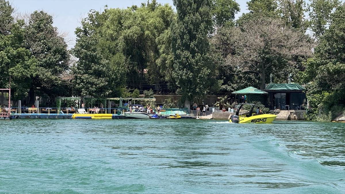 Özbekistan bozkırında bir vaha: Taşkent Denizi