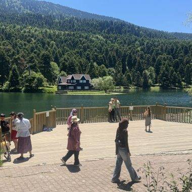 Bolu'da sıcak havadan kaçışın adresi: Gölcük Tabiat Parkı