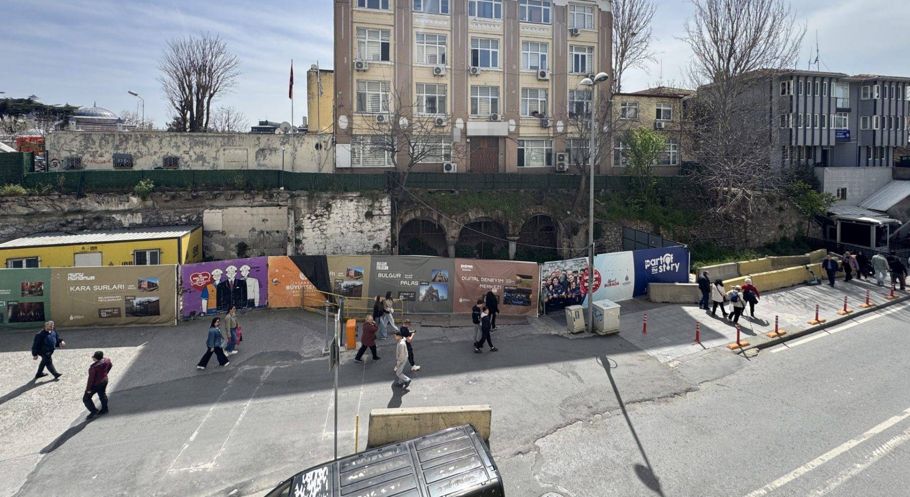 İstanbul'da herkesin fark etmeden yanından geçtiği Roma eseri: Beyazıt Birinci Sarnıcı