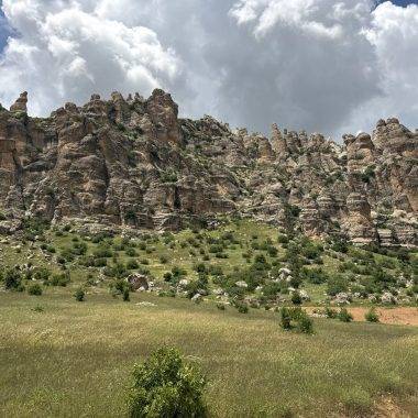 İlginç yapısıyla dikkat çeken Güneydoğu'nun Kapadokya'sı: Gelincik Dağı