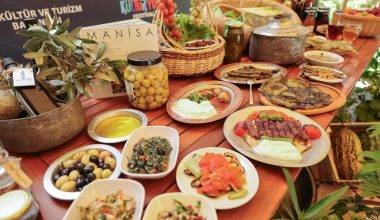 Manisa Kültür Yolu Festivali'nde yöresel lezzetlere yoğun ilgi