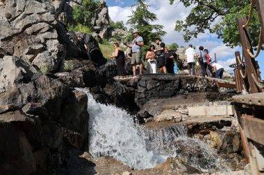 20'den fazla kaynağın oluşturduğu Munzur Gözeleri'nde hareketlilik başladı