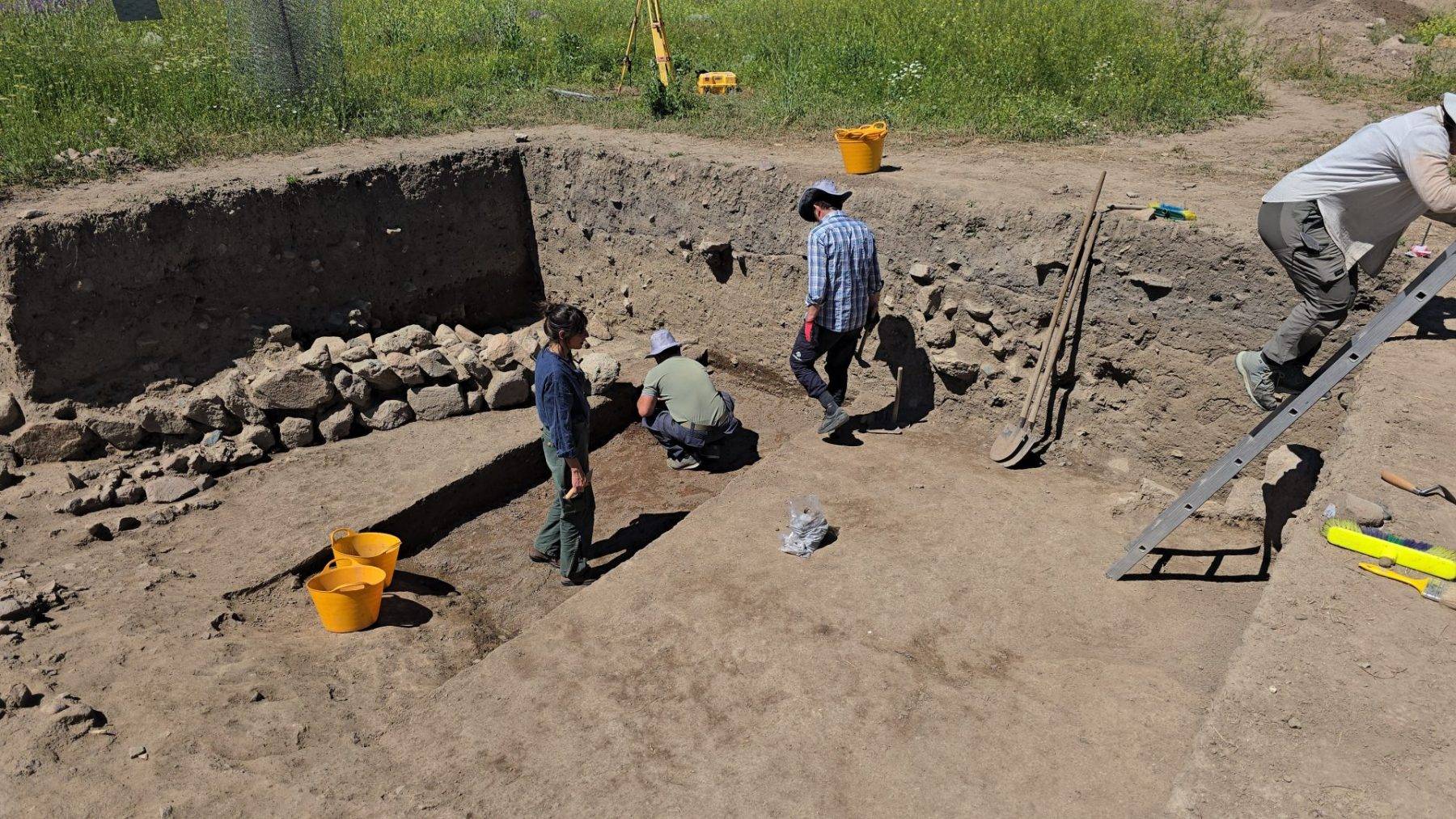 Anadolu'da benzeri görülmedi! Uşaklı Höyük kazılarında ritüel alanları araştırılıyor