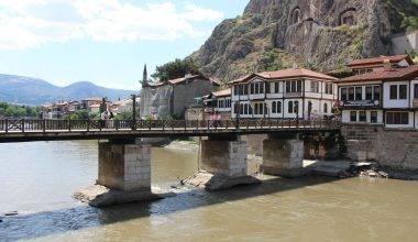 En eskisi 1800 yıllık! Amasya'nın taş gerdanlıkları asırlara meydan okuyor