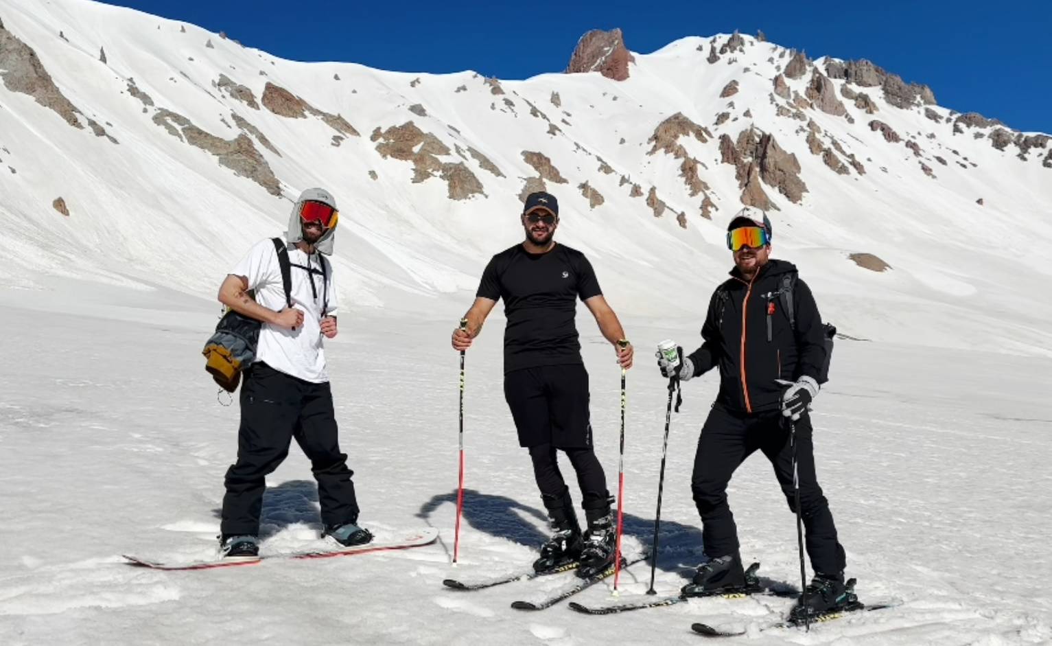 Erciyes'te haziran ayında kayak keyfi: Kar kalitesine hayran kaldılar