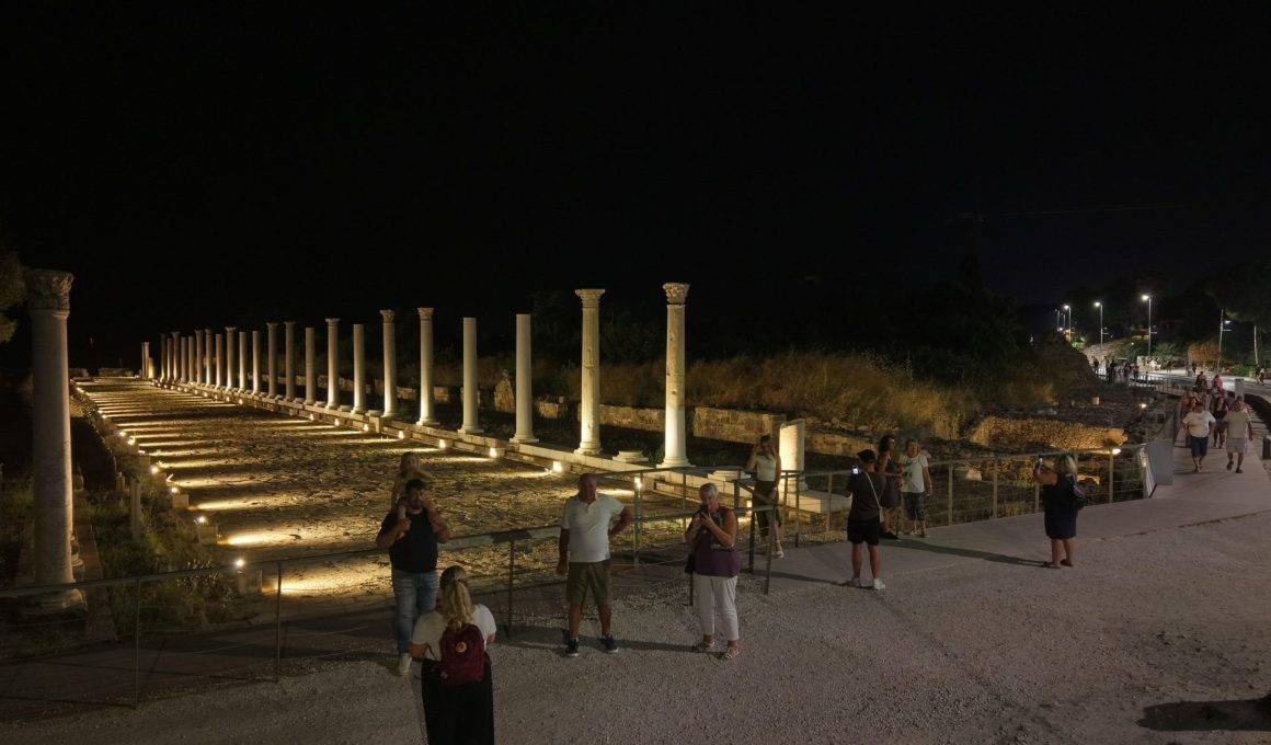 Side Antik Kenti'nde gece müzeciliğinin üçüncü sezonu ilgiyle başladı