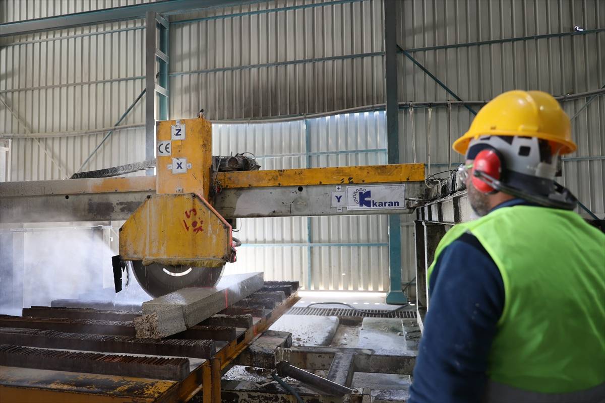 Edirne'nin özel taşı ilk kez Ayasofya restorasyonunda kullanılıyor