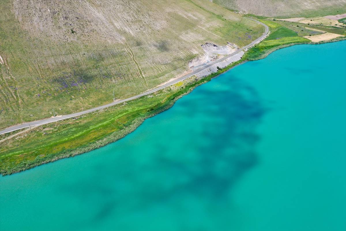 Köylü gözü gibi bakıyor: Deniz gölü eşsiz güzelliği ile mest ediyor