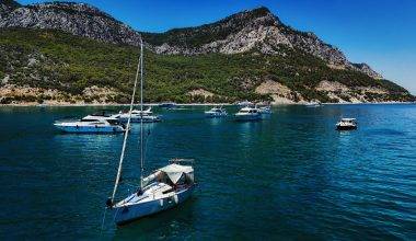 Antalya'da tur tekneleri ve yatların favori adresi: Sıçan Adası