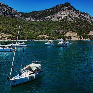 Antalya'da tur tekneleri ve yatların favori adresi: Sıçan Adası