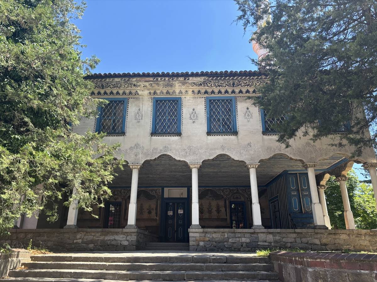 6 kiliseli şehirde nadide bir cami: Balkanlarda eşine zor rastlanır Osmanlı eseri