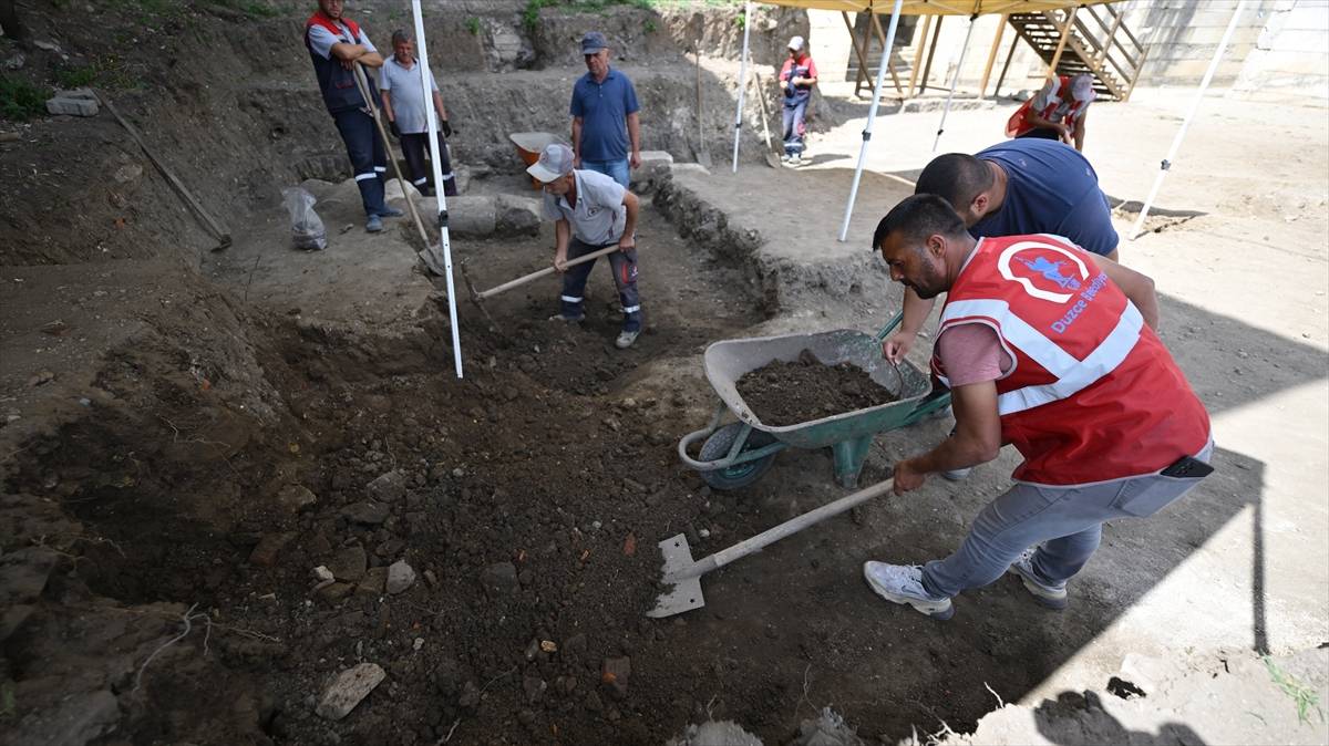 Batı Karadeniz'in Efes'i şaşırtmaya devam ediyor: Genişletilen kazılarda restorasyon başlayacak