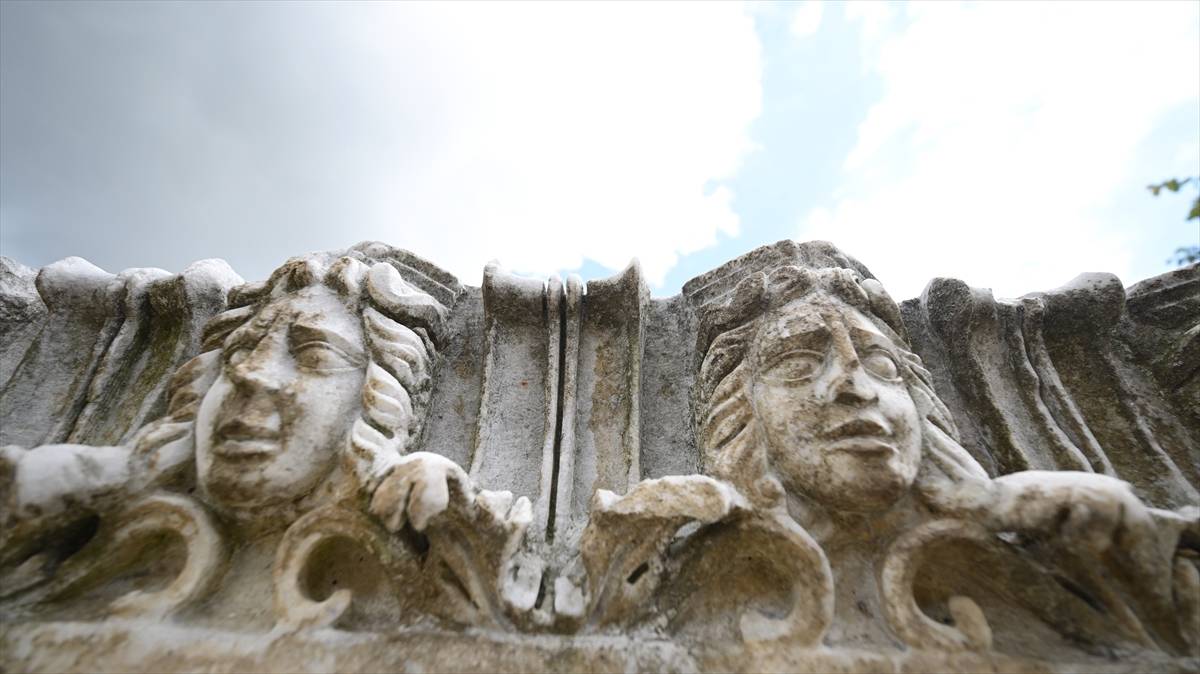 Batı Karadeniz'in Efes'i şaşırtmaya devam ediyor: Genişletilen kazılarda restorasyon başlayacak