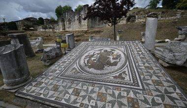 Batı Karadeniz'in Efes'i şaşırtmaya devam ediyor: Genişletilen kazılarda restorasyon başlayacak