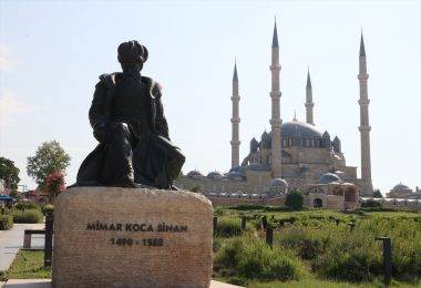 5 ayda milyonlar akın etti! Mimar Sinan'ın ustalık eseri Selimiye Camii'ne yoğun ilgi
