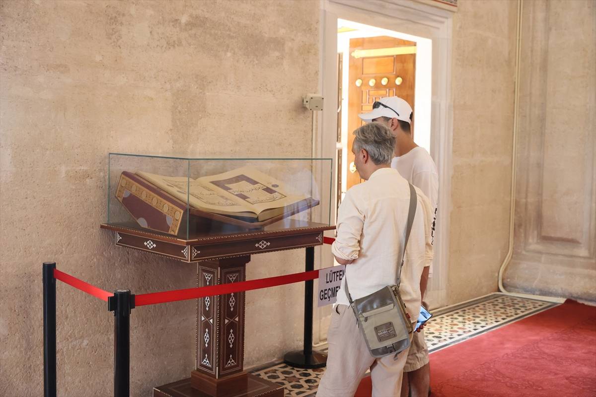 5 ayda milyonlar akın etti! Mimar Sinan'ın ustalık eseri Selimiye Camii'ne yoğun ilgi