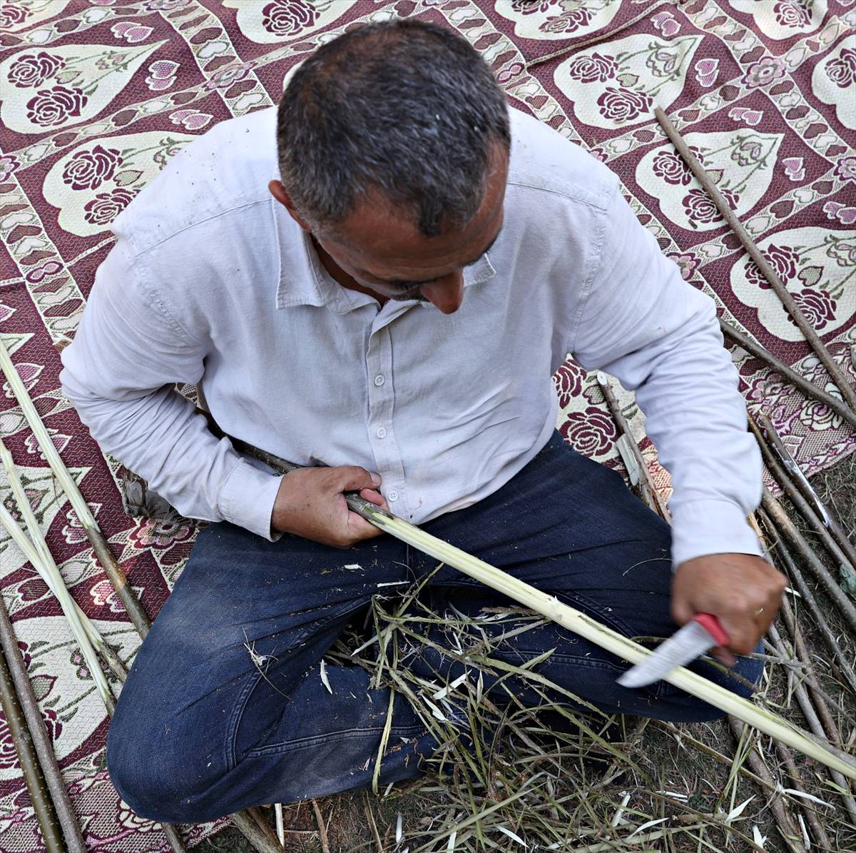 Fındık dallarında pişen, tek baharatlı Tokat lezzeti: Muhat kebabı