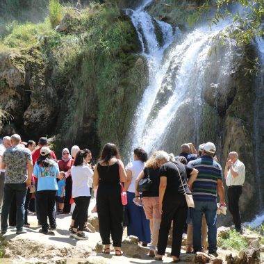 Gurbetçiler Avrupa sıcaklarından kaçışı Erzincan'da buldu