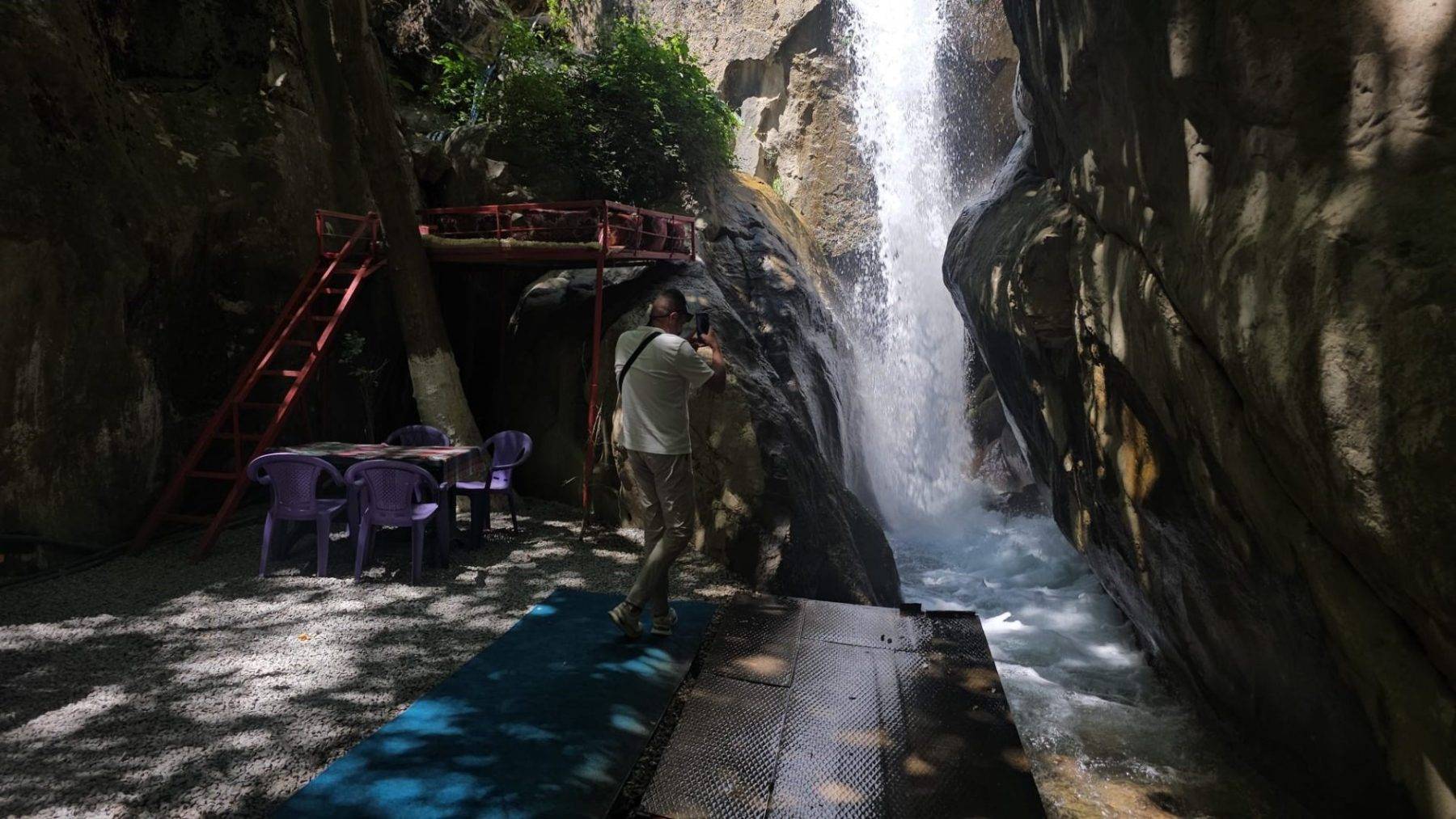 En çok ilgi gören yerlerden olacak: Nehri Şelalesi ziyaretçi akınına uğradı
