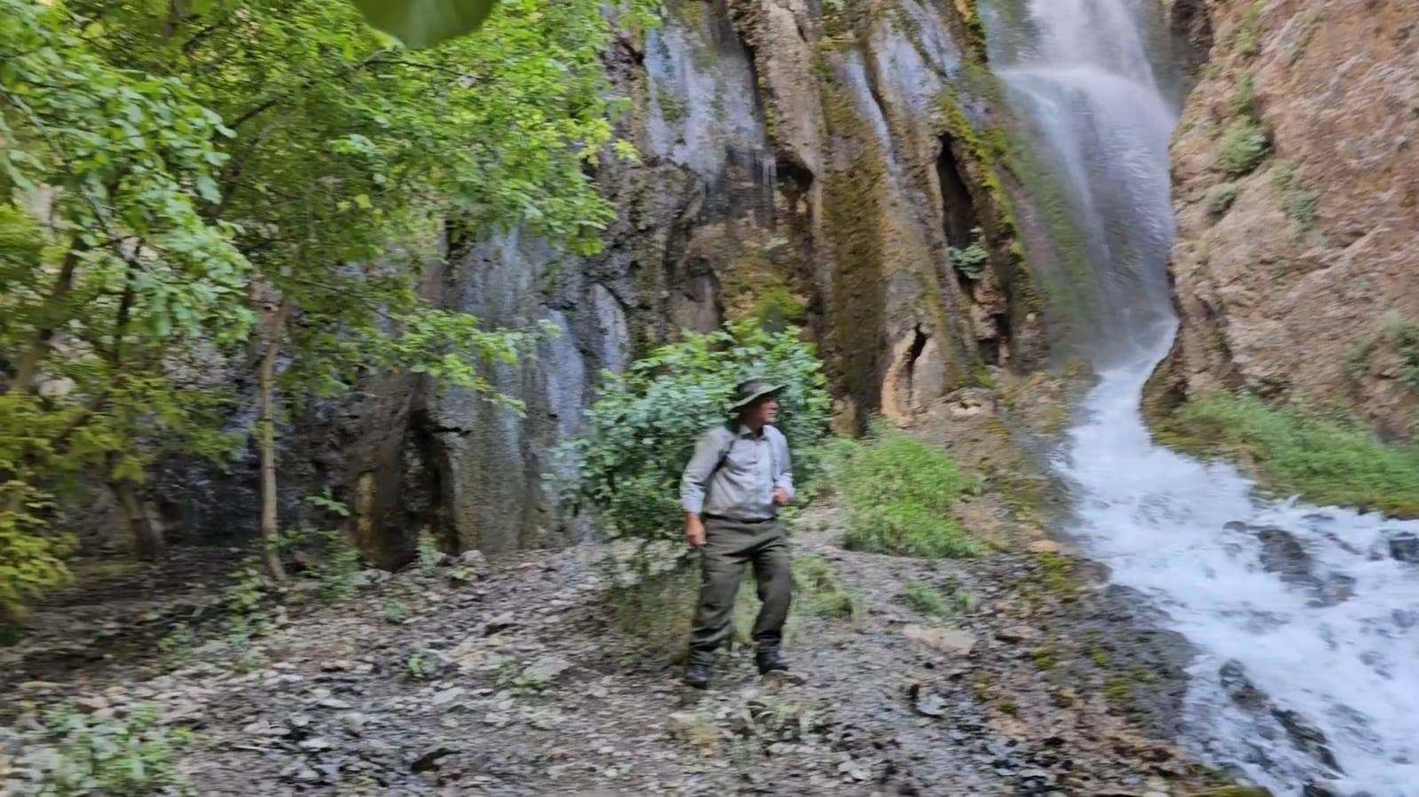 Hakkari'nin el değmemiş güzelliklerinden Ava Ore Şelalesi keşfedilmeyi bekliyor