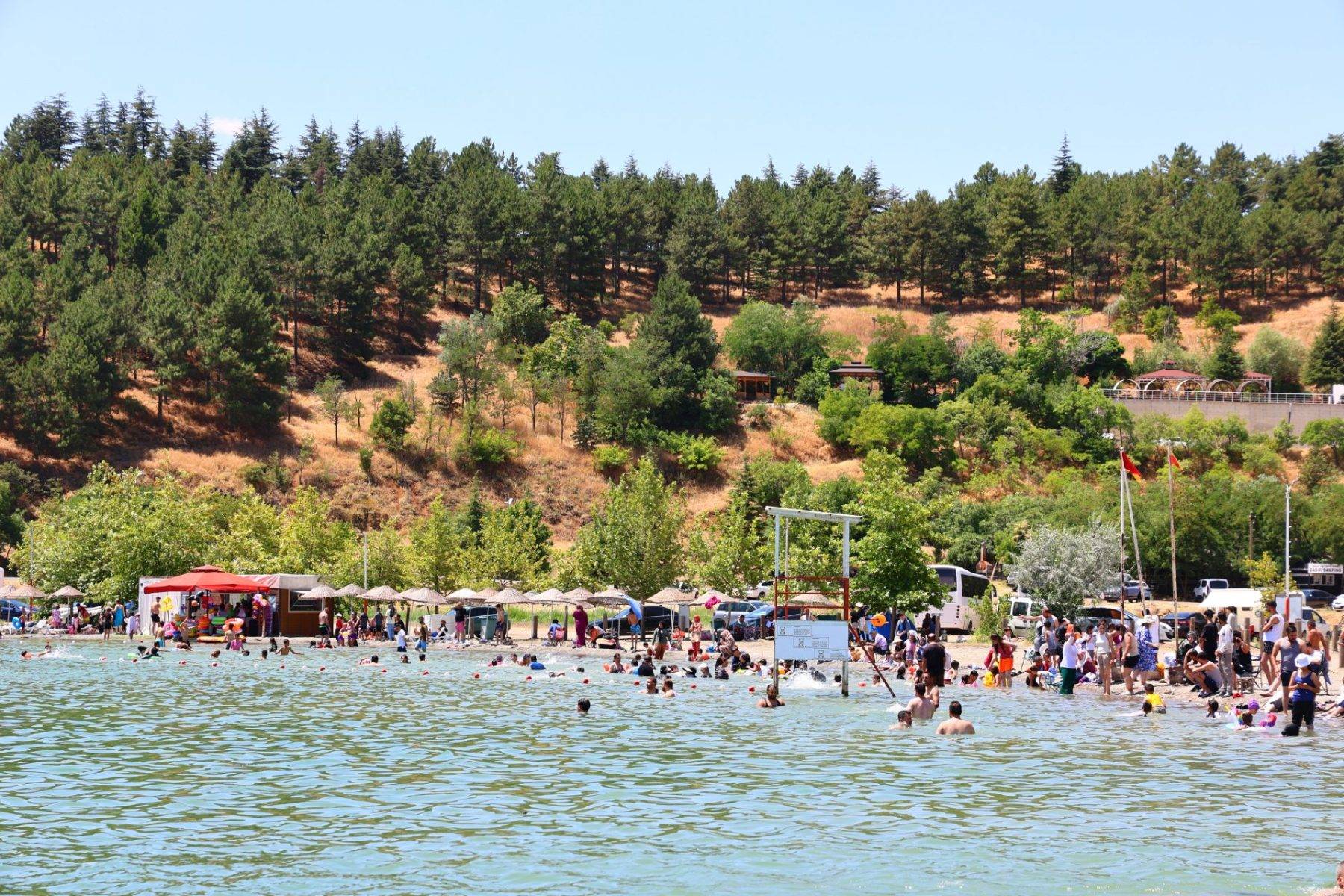 Doğu'nun saklı denizi: Elazığ'da Ege ve Akdeniz'i aratmayan görüntüler