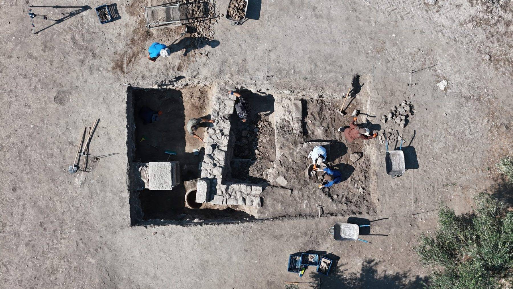 Çanakkale'deki kutsal alanda dikkat çeken 1500 yıllık buluntu