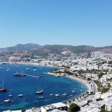 Bodrum'da hareketlilik arttı, haftalık tatil fiyatları netleşti