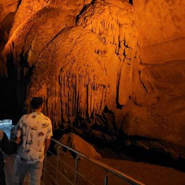 350 milyon yaşındaki şifa kaynağı: 3,3 kilometrelik Gökgöl Mağarası'na ilgi artıyor