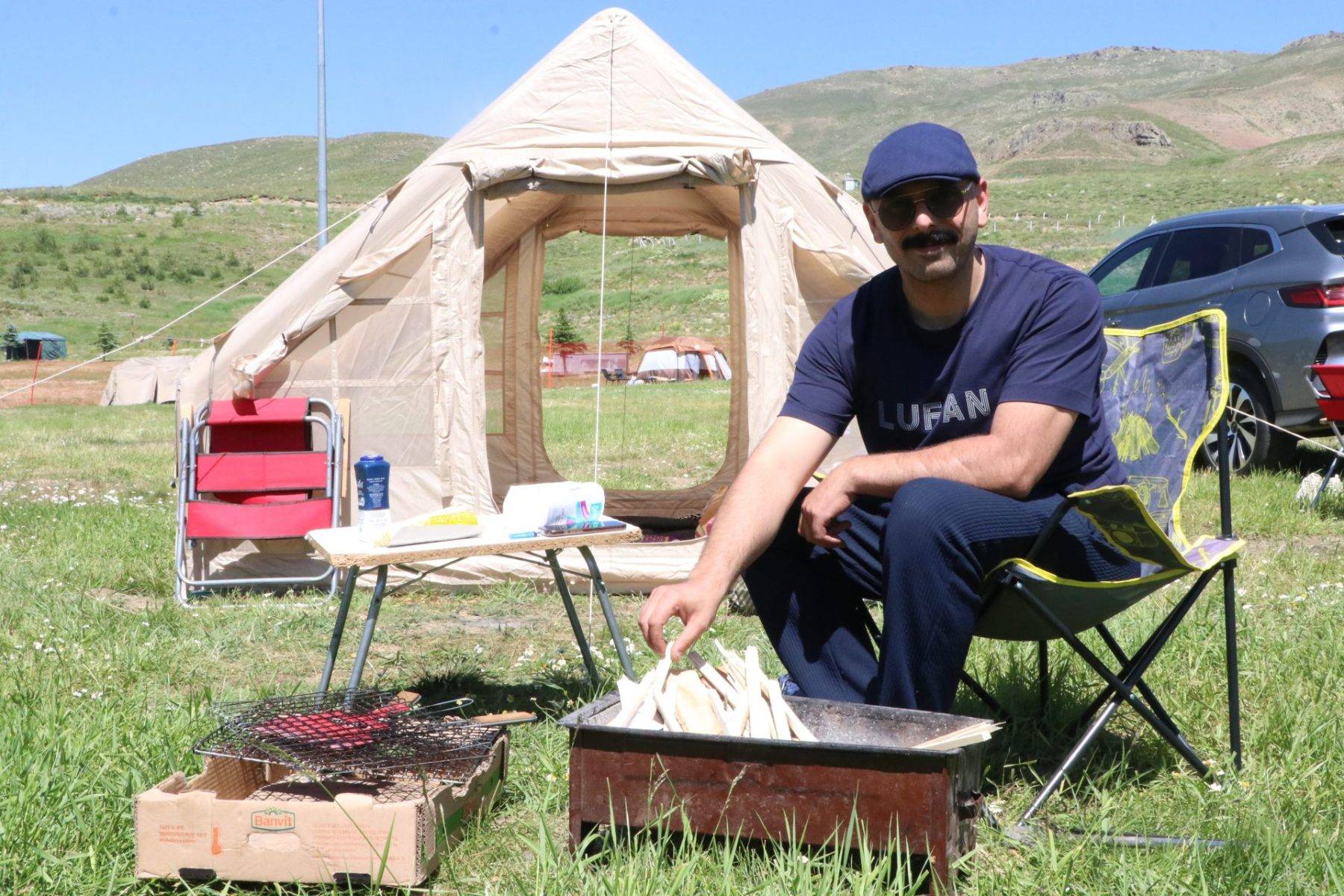Doğa tutkunlarının yeni gözdesi: Erciyes Dağı eteklerinde çadır tatili