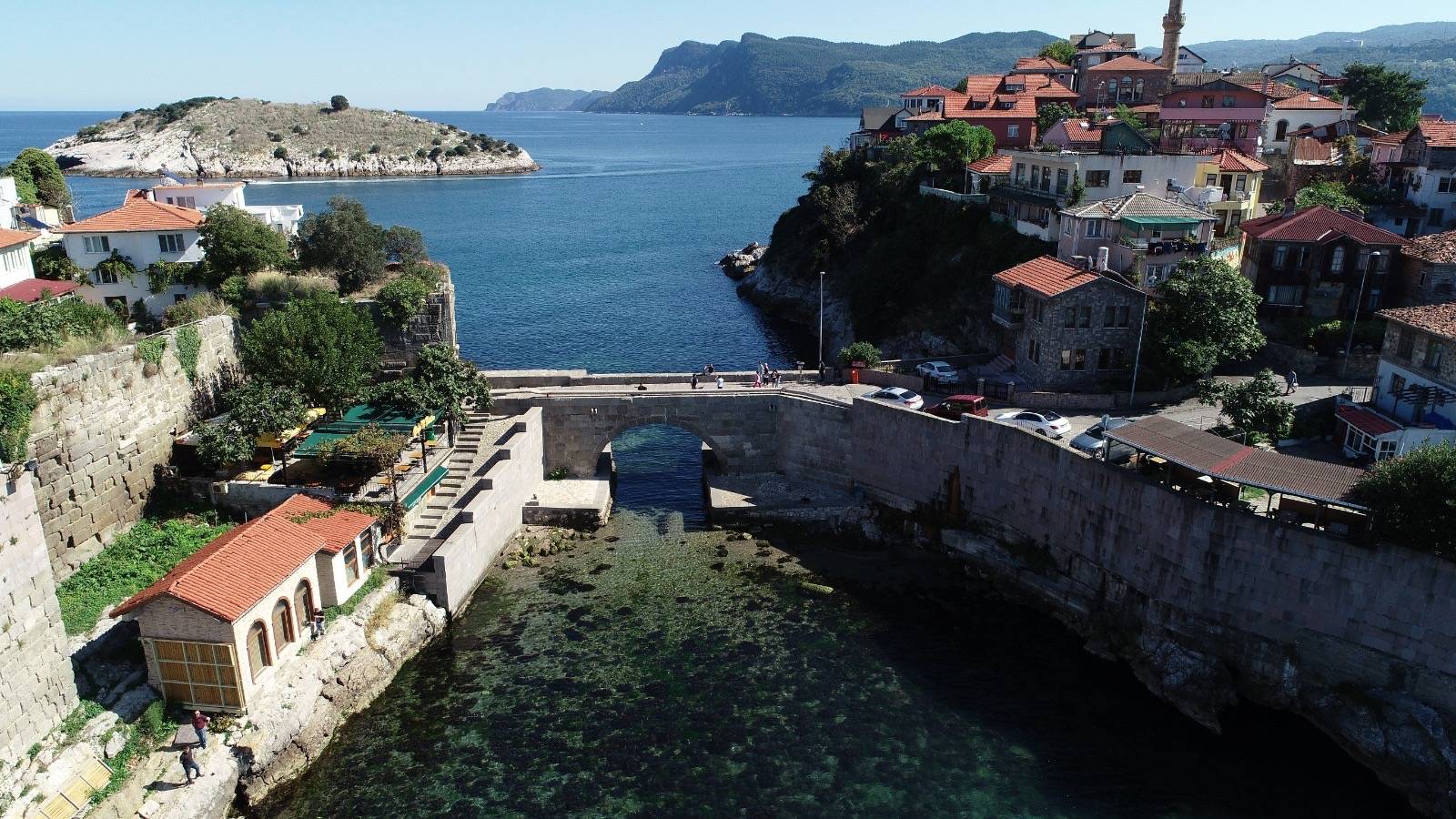 Batı Karadeniz'in göz bebeği: Amasra 1 milyon turist barajını aştı