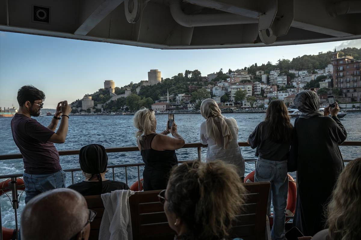 İstanbul'un 7,5 saat süren Osmanlı geleneği: Mehtap turu