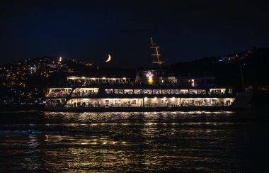İstanbul'un 7,5 saat süren Osmanlı geleneği: Mehtap turu