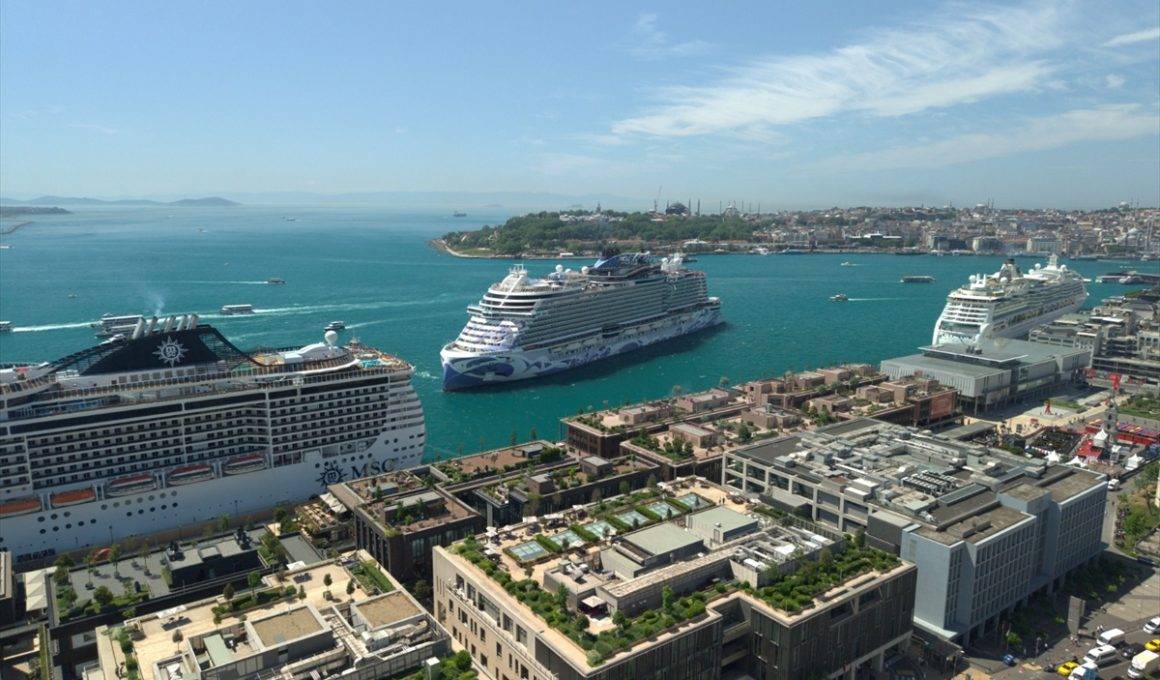 İstanbul’un cazibesi artıyor! Megakentin kruvaziyer turizmindeki hedefi: 1 milyon yolcu