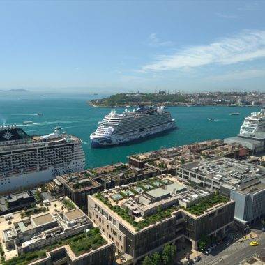 İstanbul’un cazibesi artıyor! Megakentin kruvaziyer turizmindeki hedefi: 1 milyon yolcu