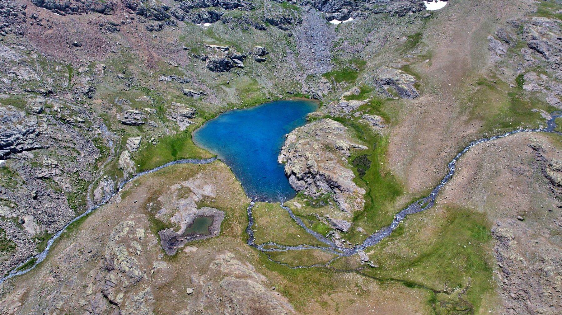 Doğu Karadeniz'in 21 göle ev sahipliği yapan doğa harikası: Artabel Gölleri Tabiat Parkı