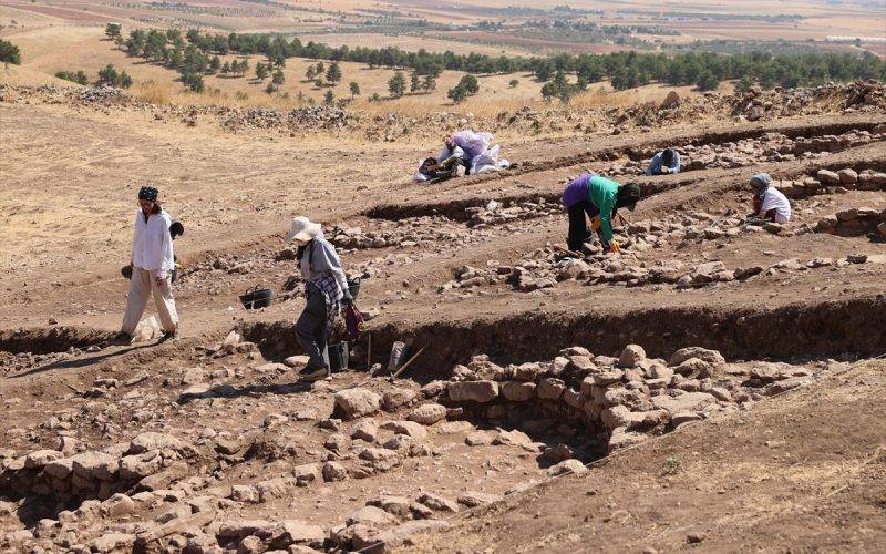 Göbeklitepe'de heyecanlandıran keşif: Yeni yapılar ortaya çıkarıldı