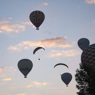 Sıcak hava balonlarından antik havuz keyfine: Pamukkale zengin deneyimi ile öne çıkıyor