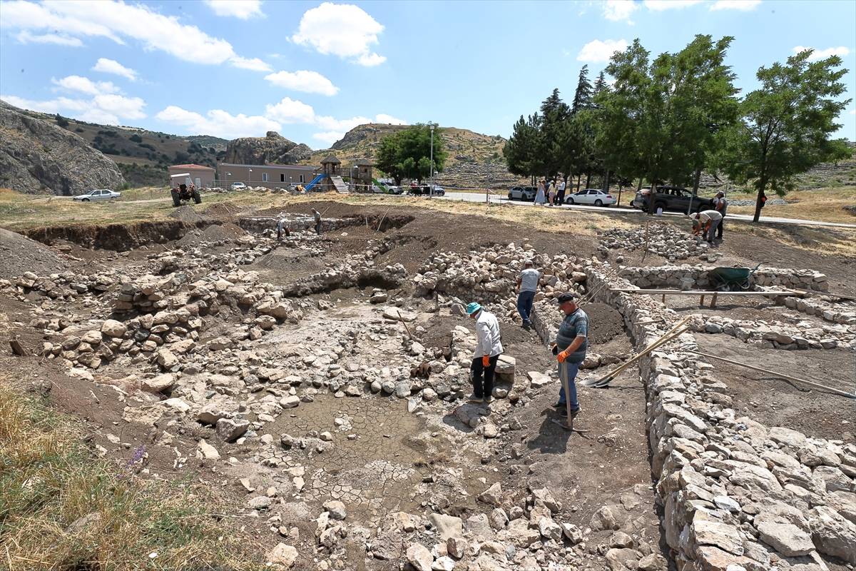 Çorum'daki 3500 yıllık Hitit mahallesi ayağa kaldırılıyor