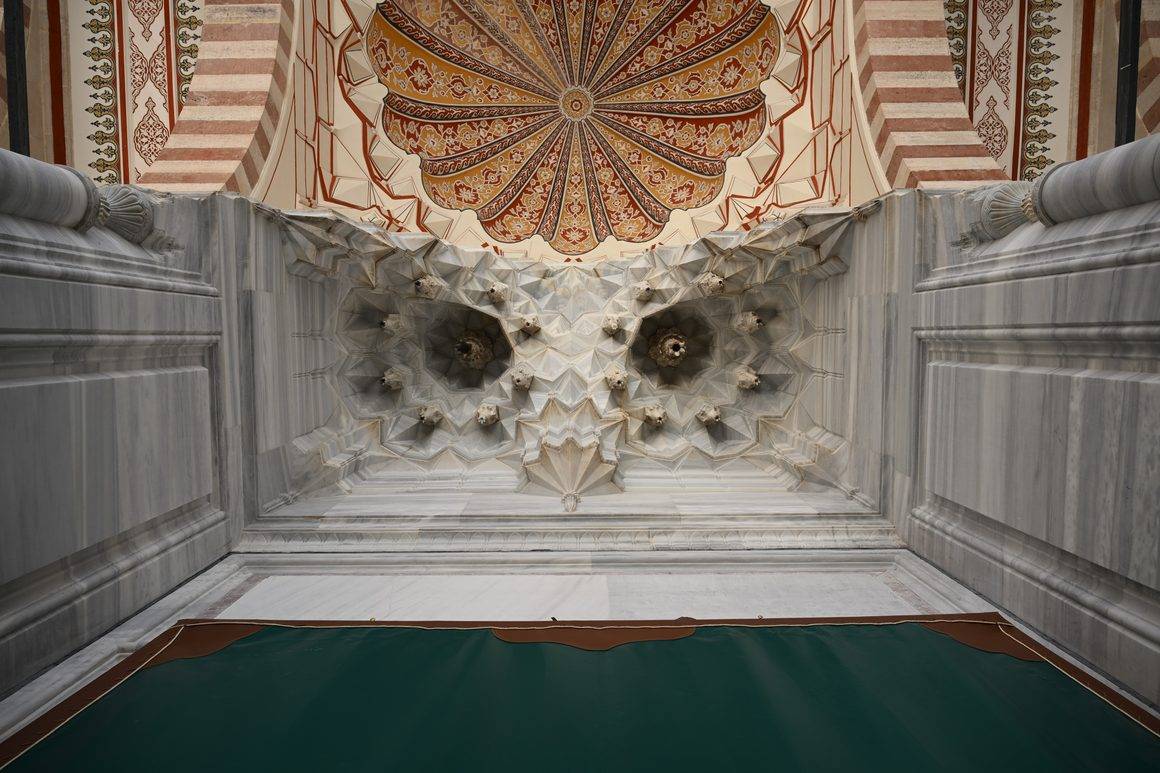 Selimiye Camii'ndeki gizli detay! Baykuşu sadece dikkatli olanlar görebiliyor