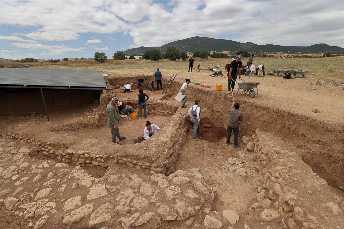 Çorum'daki 3 bin 400 yıllık gizem: Şapinuva Antik Kenti'nde 'kurban' detayı