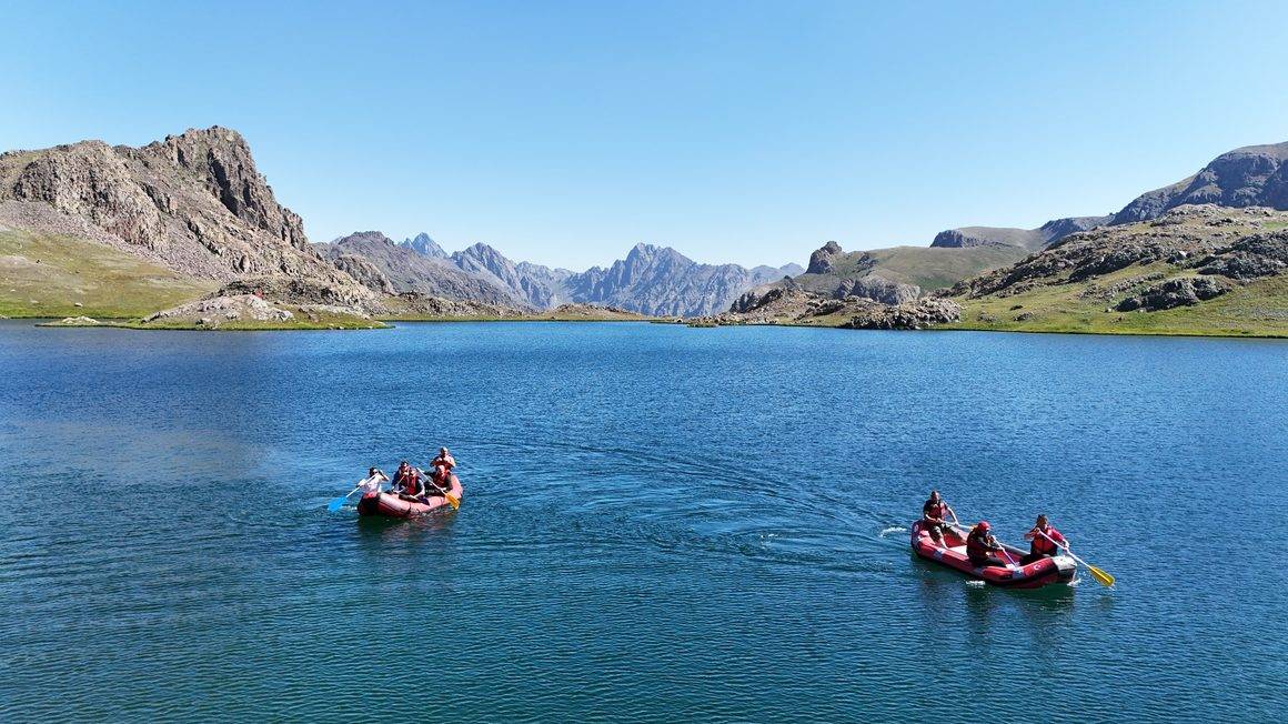Erzurum'un doğal güzellikleri sporcuların mücadelesine sahne oldu