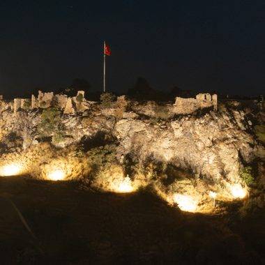 Yeni proje tamamlandı: Milas'ın tarihi dokusu geceleri farklı bir atmosfere büründü