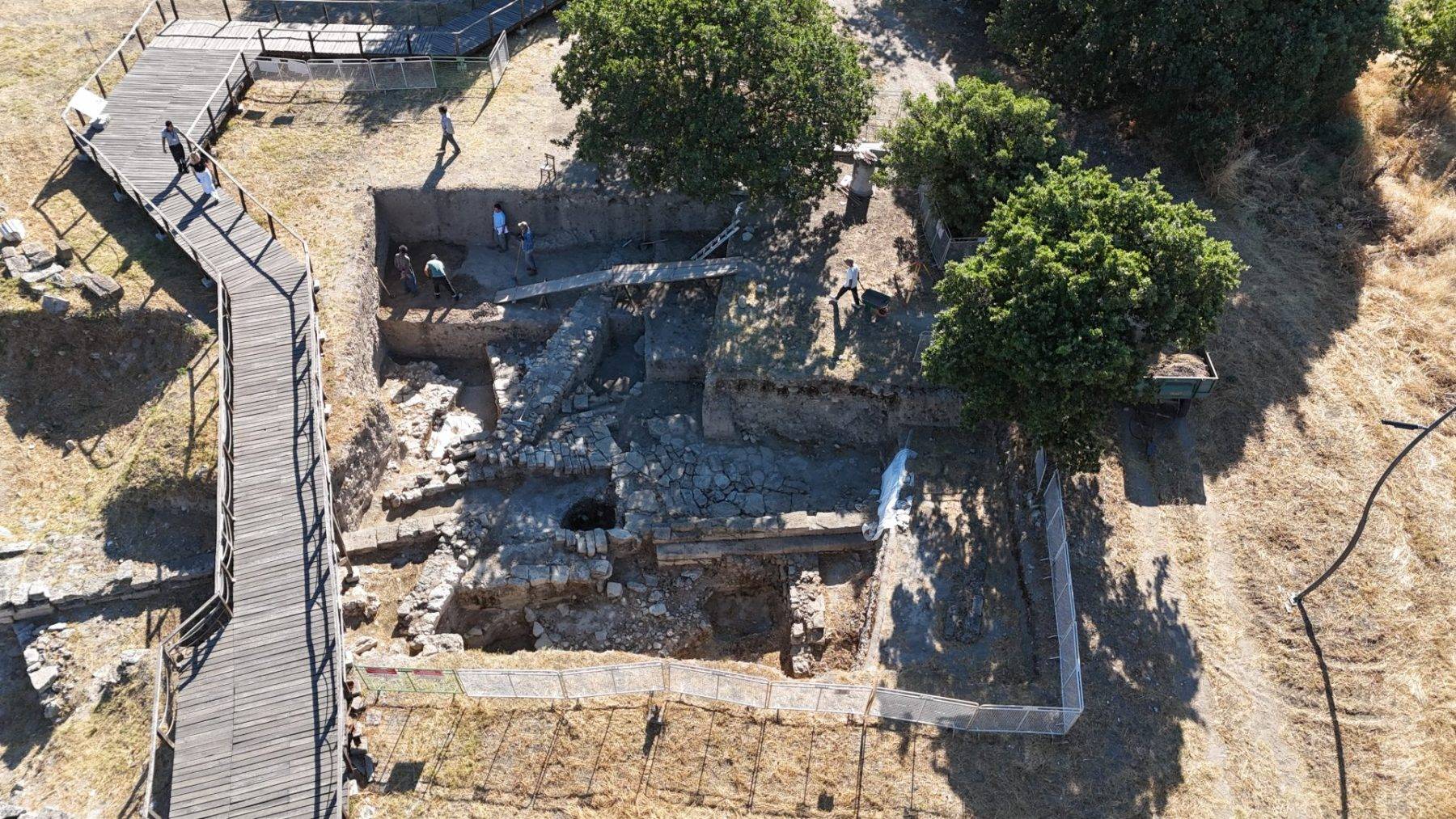 Çanakkale'de Hollywood filmlerine konu olan savaşın izleri aranıyor