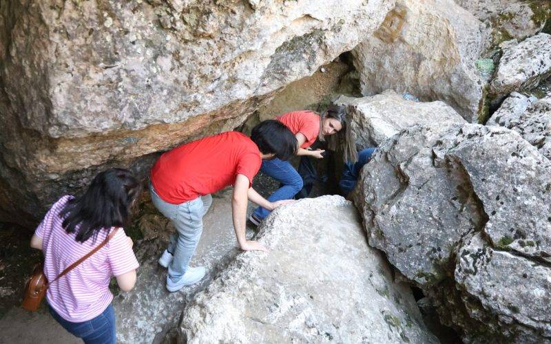 Yazın ortasında bile eksi 20 derece: Buzluk Mağarası ziyaretçileri şaşırtıyor