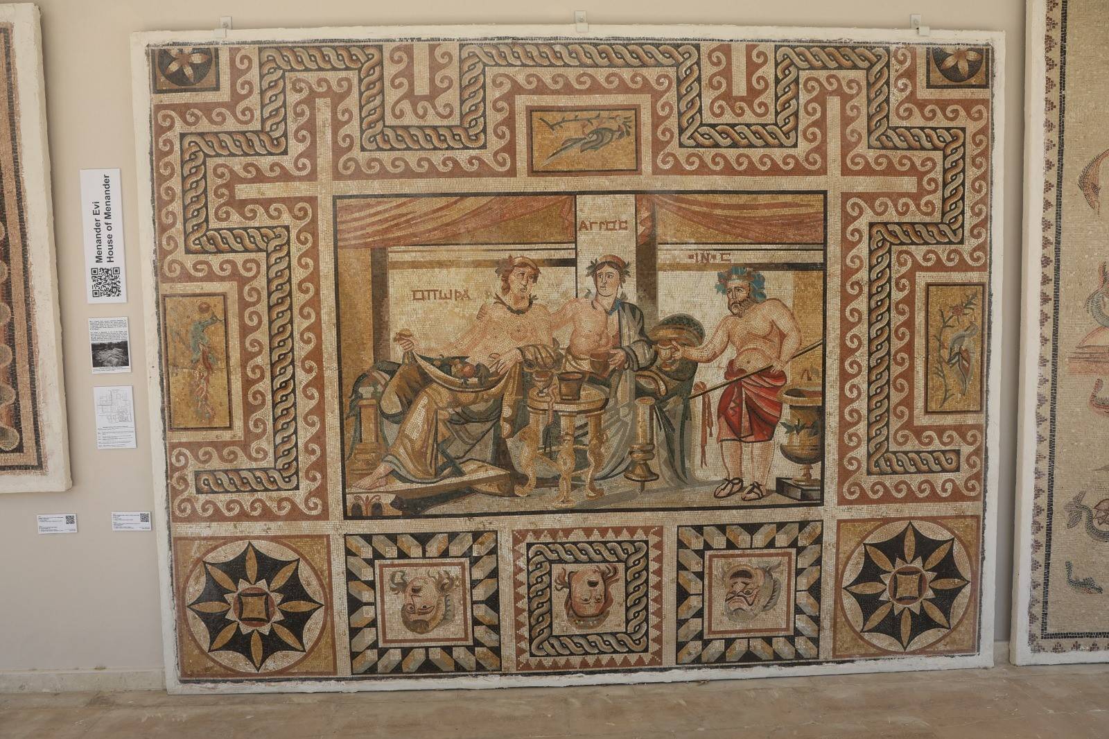 Antakya'nın dağılmış mirası replika eserlerle sanat tutkunlarına tanıtıldı