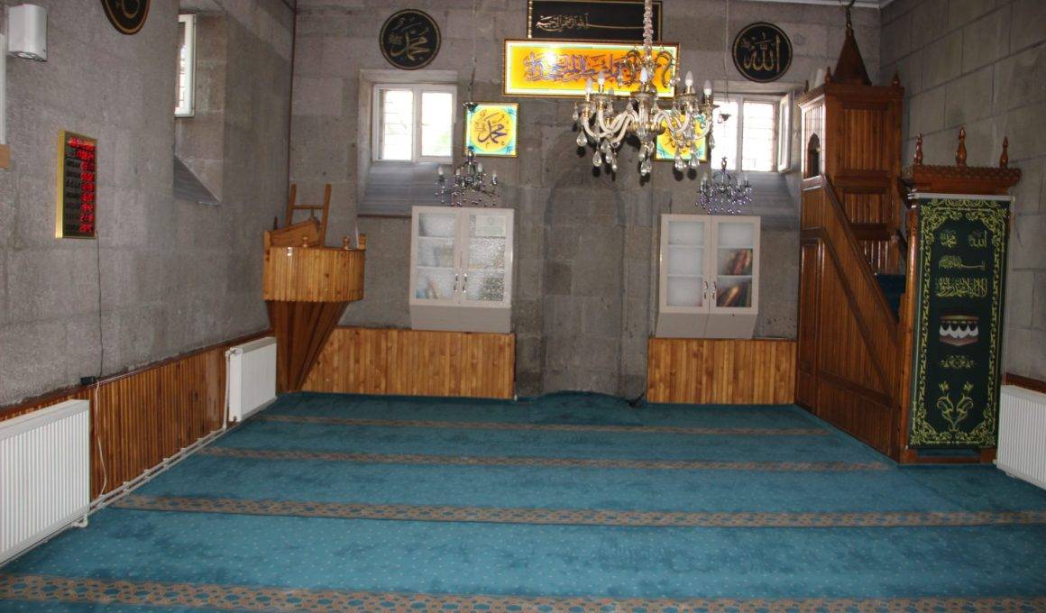 Anadolu'nun ilk mescitlerinden: Kabe Mescidi asırlara meydan okuyor