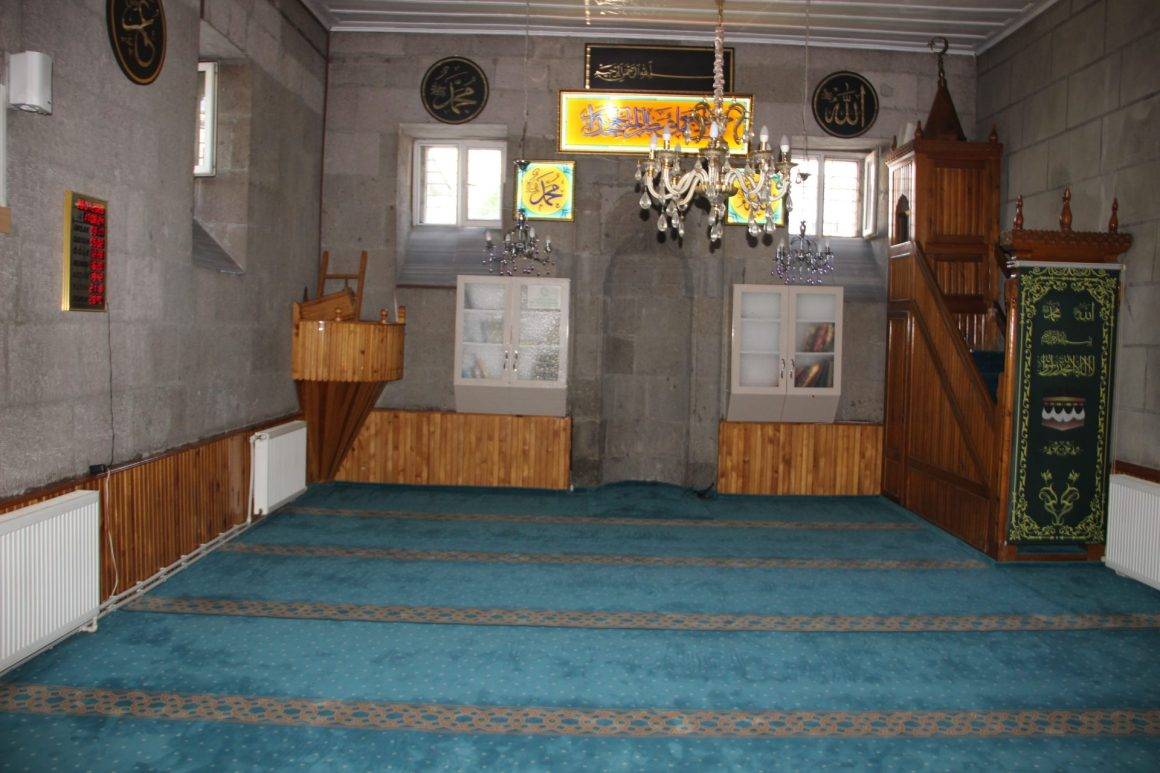 Anadolu'nun ilk mescitlerinden: Kabe Mescidi asırlara meydan okuyor
