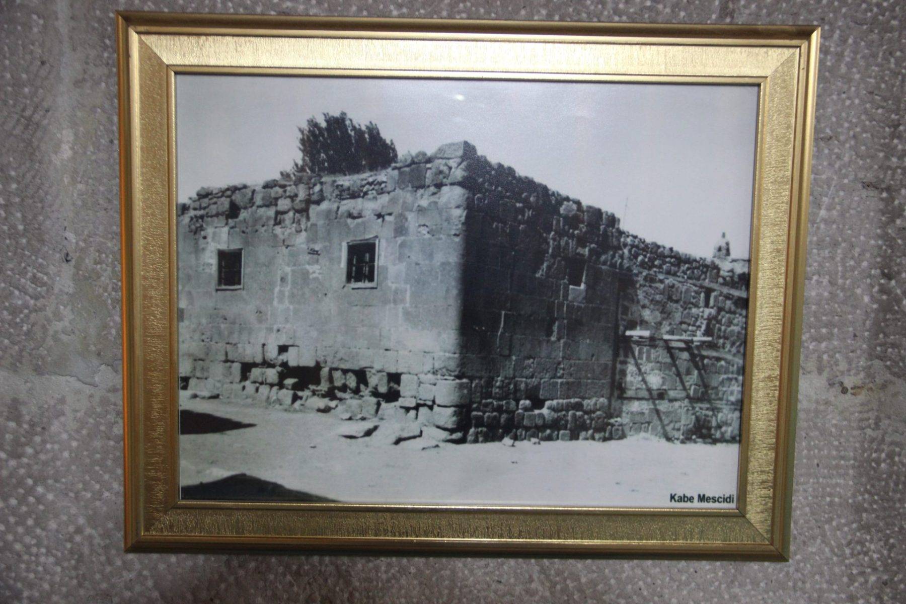 Anadolu'nun ilk mescitlerinden: Kabe Mescidi asırlara meydan okuyor