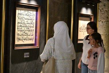 Sanatın her rengi bir arada: Erzurum Kültür Yolu Festivali ziyaretçileri ağırlıyor